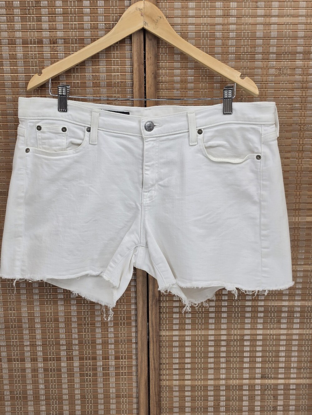 ☆ J Crew Washed White Raw Hem Denim Shorts Size 32